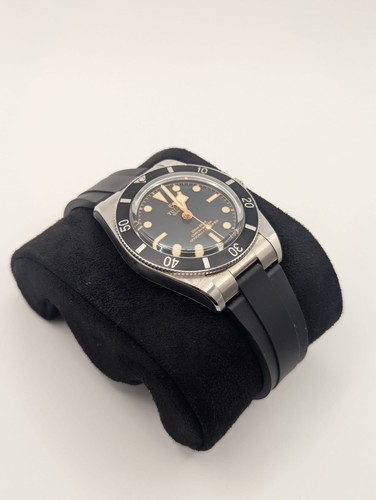 Tudor black bay - tudor,