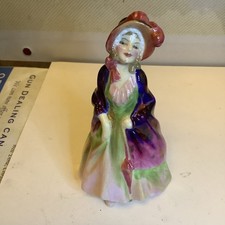 ROYAL DOULTON PAISLEY SHAWL M4