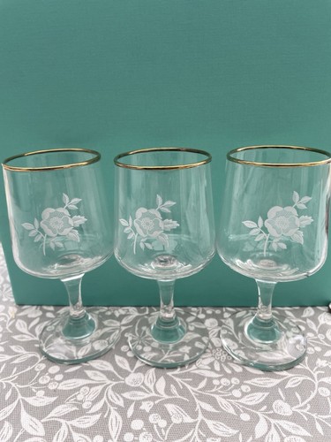 Vintage etched gold rim - etched,