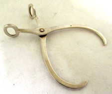 Solid Silver - SCISSOR ACTION