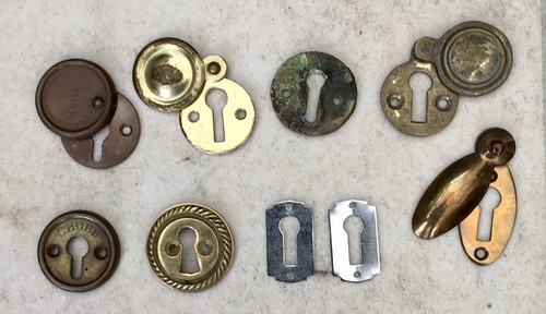 Vintage escutcheons 5 x - 4x,