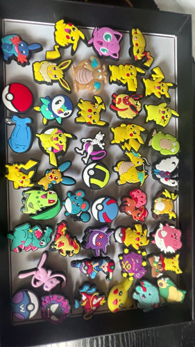 Pokémon croc charm - pokémon,
