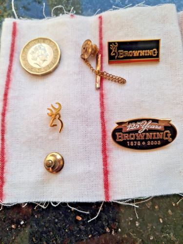 Browning pin badge shotgun - 3,