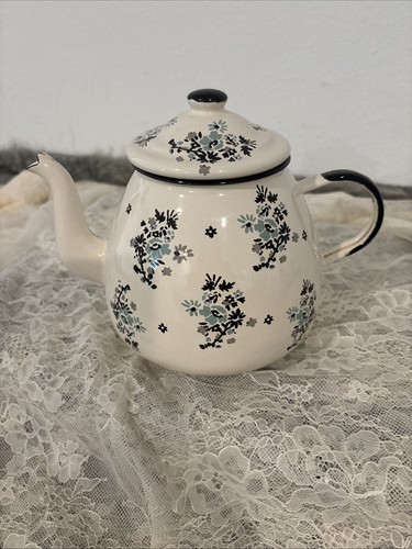 Lisa stickley rare find - lisa,
