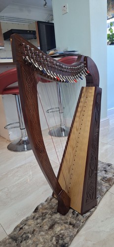 Lever harp with strings - 22,