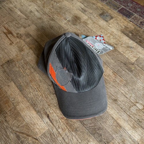 Quicksilver vintage flexfit