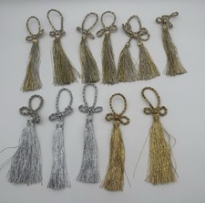 11 VTG Gold/Silver Key Tassel