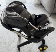 Doona+ Stroller pushchair, in good condition, includes inserts and raincover.
