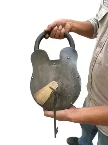 Replica big padlock old - 14", "old