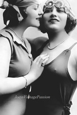 1920's Two Women Pinup Lovers