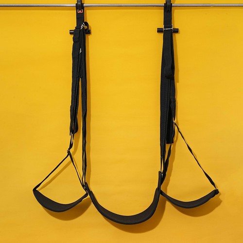 Hanging door sex swing leg - on,