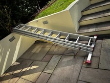 Trade Master 3 Section Extention Ladder with Stabilising Bar - 6.25m