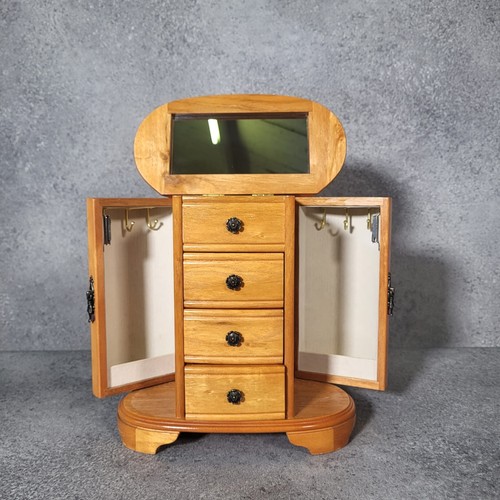 Vintage wooden jewellery - vintage,