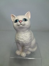 Beautiful Beswick WHITE PERSIAN CAT Kitten 4" Seated Lovely Eyes 1886