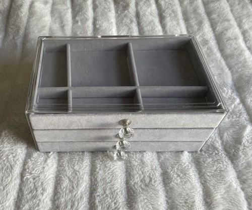 Jewellery storage boxearrings - storage,