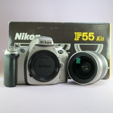 Nikon F55 Kit 35mm Film SLR