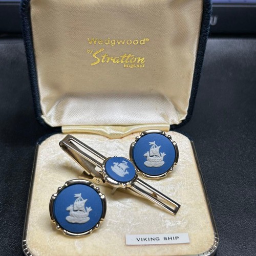 Wedgwood stratton cufflinks - wedgwood,