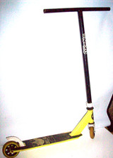 Old Black /Yellow Toy Kids