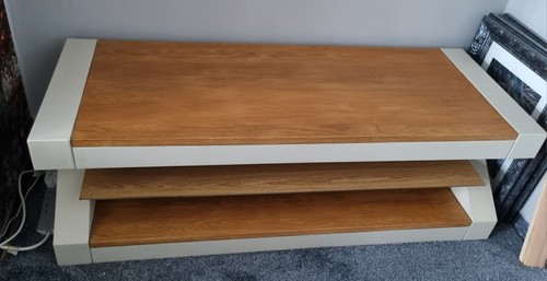 Oak painted stand - painted, tv