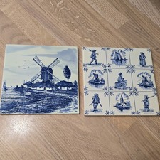 2 x Delft Blue Hand Painted