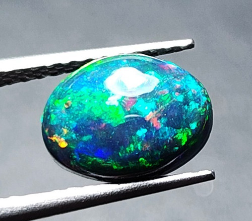Ethiopian black opal oval - black,
