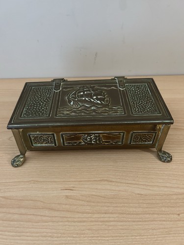Small vintage peerage england - small,