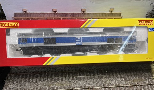 Hornby railroad r3666 - railroad, class