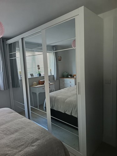 Wardrobes with mirror sliding - wardrobes,