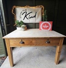 ☆ Beautiful Characterful Vintage Teachers Oak Desk - ☆ Nationwide Delivery ☆ 