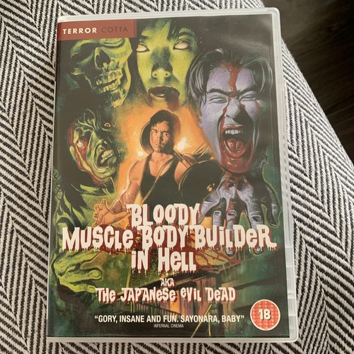 Bloody muscle body - muscle, builder