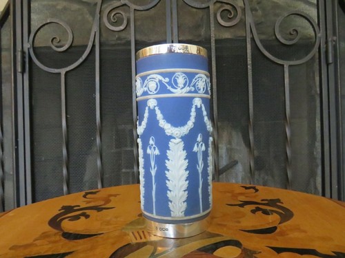 Rare wedgwood blue - rare,