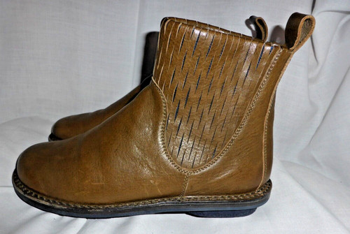 Trippen men olive leather pull - trippen,