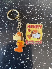 Alton Towers Henry Hound Keyring And Pin badge