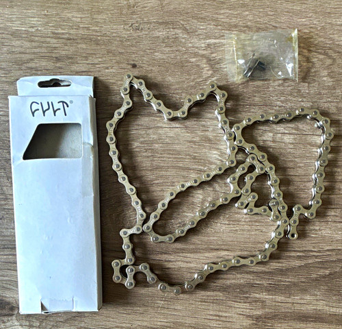 Cult 410 bmx - 1/2, x