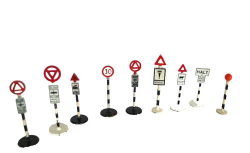 Ac5069 vintage dinky road - vintage,