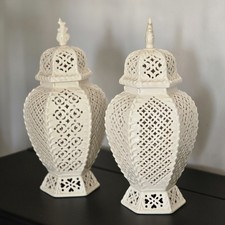 The Lidded Pirced Hexagonal