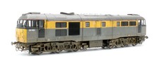 HORNBY 'OO' GAUGE R2421