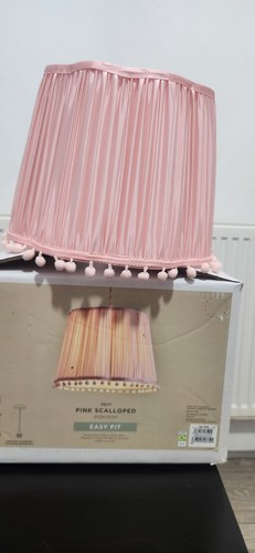 Next pink scallop pom - scallop,