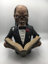 Tales from the Crypt - Crypt