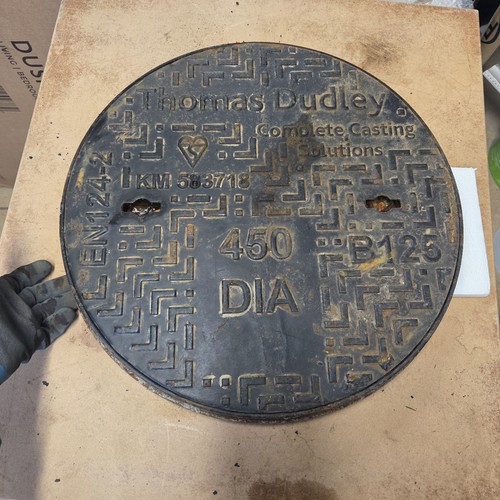 Round cast iron - round,