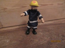 VINTAGE PINTOY WOODEN CLOTHED