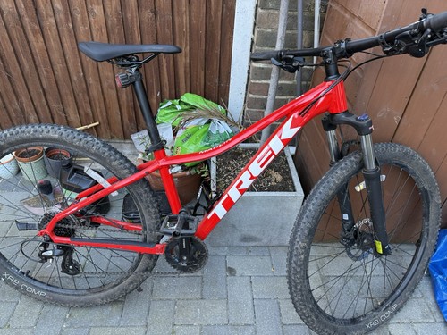 Trek marlin mountain bike - trek,