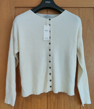 M&S Ribbed Crew Neck Button