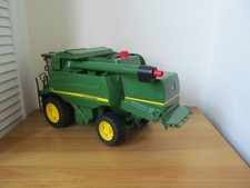 BRUDER TOYS JOHN DEERE T670i COMBINE HARVESTER Sold for spares as Missing Parts