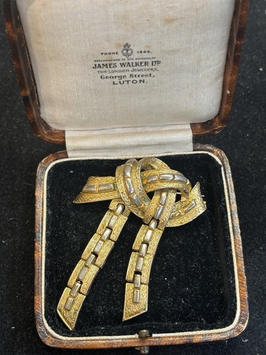 Vintage jewelcraft signed bow - vintage,
