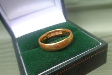 22ct Gold Wedding Ring Band