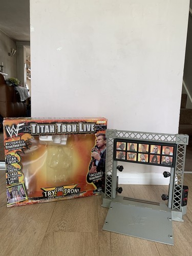 Vintage 1999 wwf - vintage,