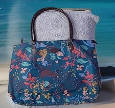 La Maison du Voyage travel/beach bag