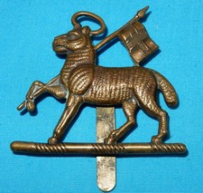 GENUINE THE QUEENS ROYAL WEST SURREY REGIMENT BRITISH MILITARY CAP BADGE BRASS