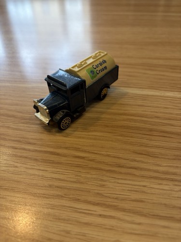 Corgi morris truck cornish - morris,